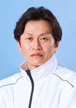 赤 坂  俊 輔