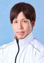 山 田  哲 也