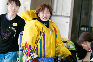 3232 山川美由紀