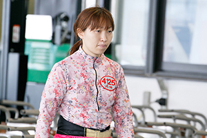 4125 内田亜希子