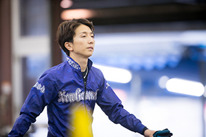 4504 前田将太