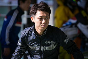 4444 桐生順平