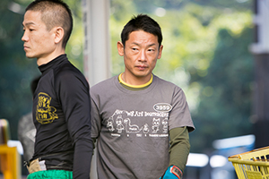3959 坪井康晴