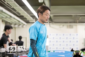 3959 坪井康晴