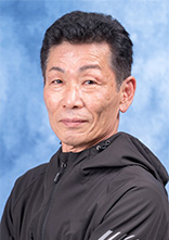 西 山  昇 一
