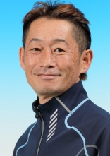 山 田    豊
