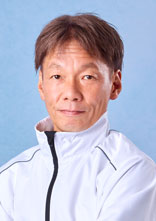 吉 川  昭 男