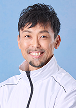 上 平  真 二