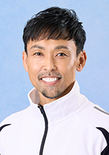 上 平  真 二