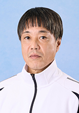 下 田  哲 也
