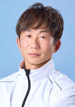 中辻　崇人