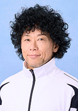 桐 本  康 臣