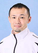 渡 邊  雄一郎