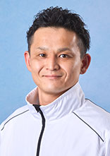 古 賀  繁 輝