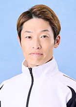 柳生　泰二