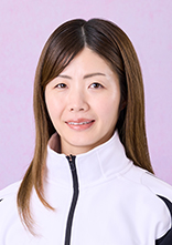 滝 川  真由子