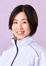 樋 口  由加里